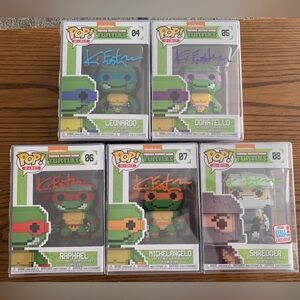 TMNT Nickelodeon Signed Funko Pops Lot of 5 - Eastman & Saito